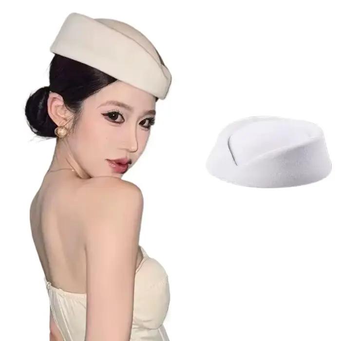 Béret d'hôtesse de l'air vintage noir à calotte plate, accessoire pour cheveux