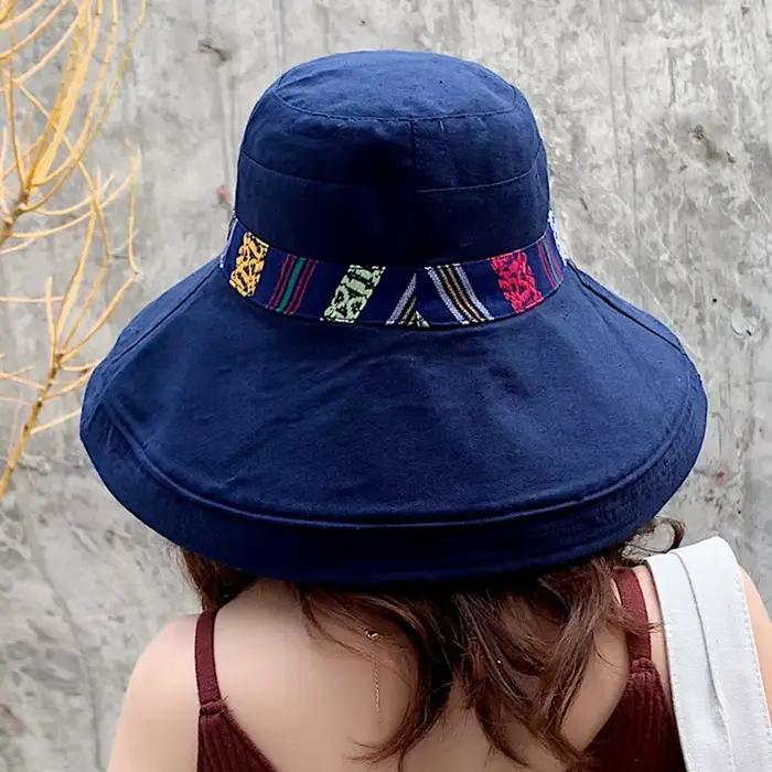 Chapeau de plage rétro en coton pour femmes protection solaire bord de mer style ethnique polyvalent四季风格复古棉质女士防晒海滩帽多用途