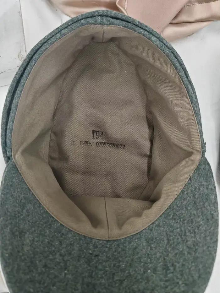 Seconde Guerre mondiale. M43hat . Laine Gris Champêtre Allemand & Noir
