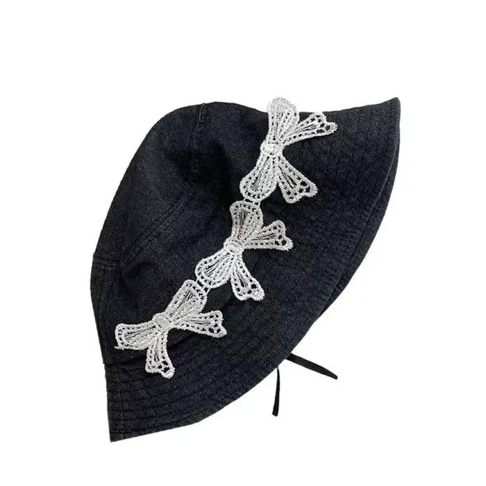 Chapeau pêcheur en dentelle avec nœud papillon 39BB