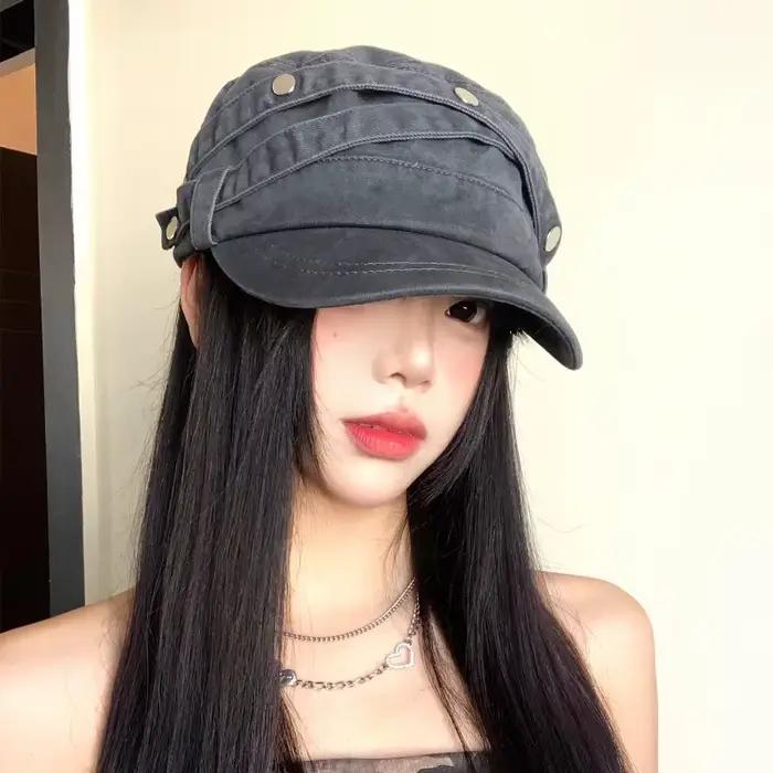 Niche Design Sense rétro lavé bérets à dessus plat pour les femmes printemps et automne décontracté polyvalent français élégant chapeaux équestres