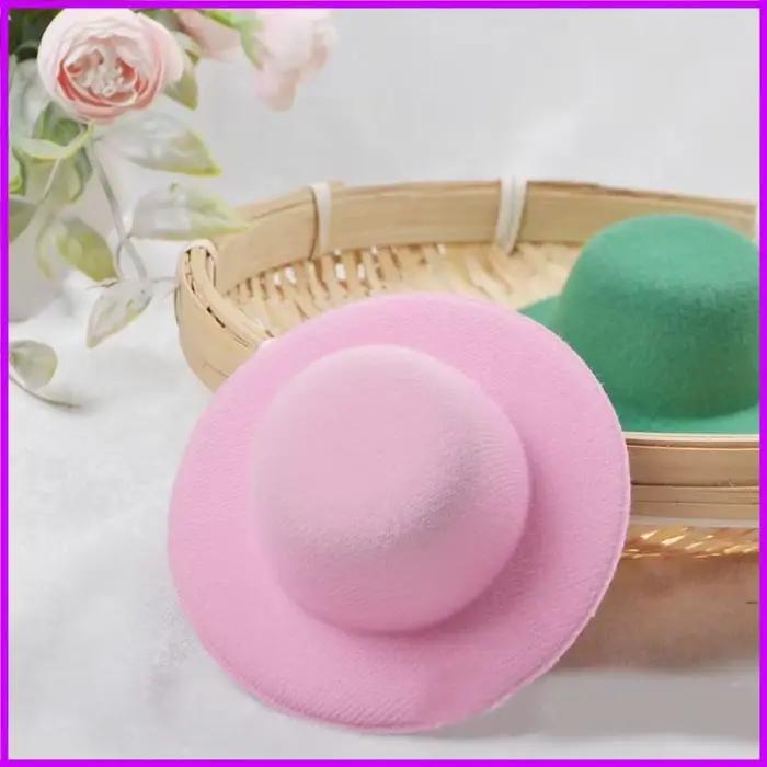 Élégant petit chapeau bibi