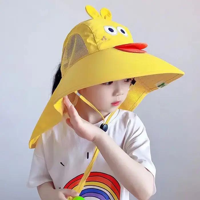 Chapeau de soleil pour enfants avec protection UV et rabat pour le cou